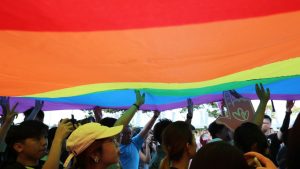 Хонконг отлага годишната рекламна кампания за LGBTQ. Забравя ли се една общност?