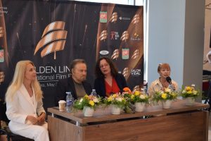 Франко Неро засади липа, откри своя звезда в Стара Загора и обяви: „Има още много филми, в които ще участвам“