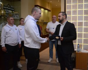 Община Варна отличи бронзовия медалист от Европейското първенство по вдигане на тежести