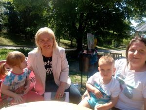 За трета година фестивалът „Заедно с усмивка“ събира деца, семейства и приятели в подкрепа на приемането и социалното включване