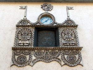 Започва профилактика на часовника на Кукления театър в Стара Загора