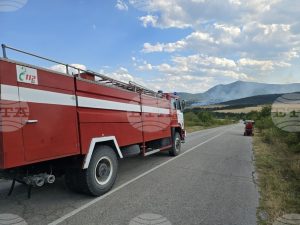 Трактор, сламопреса и 60 бали сено са изгорели при пожар край Белоградчик