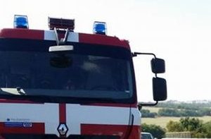 Късо съединение подпали трактор в промишлената зона на Белене