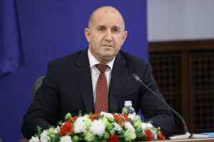 Премиерът Румен Радев: Няма да допуснем мутренските времена да продължават да съществуват в България