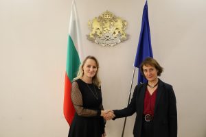 Министър Росица Карамфилова и посланик Мари Дюмулен откроиха общите приоритети на България и Франция в екологичните политики