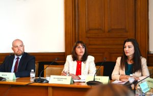 Министър Ефремова: Със средствата по НПВУ построихме повече социални услуги от планираното