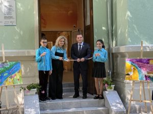 Кметът Пенчо Милков откри обновената сграда на Основно училище „Отец Паисий“