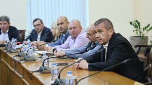БДЖ и „Ивкони експрес“ напредват в организацията на жп превозите от 13 декември