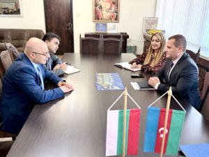 Кметът Пенчо Милков и посланик Елмар Маммадов обсъдиха съвместни инициативи в културата, образованието и туризма
