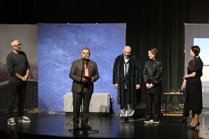Община Русе отличи с почетни плакети актьорите Самуел Финци
