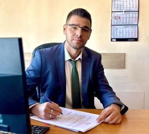 Нов директор поема управлението на общинската и етажната собственост в Община Русе