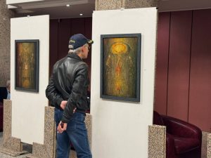 Йоаний откри изложба в Русе преди представянето ѝ във Вашингтон