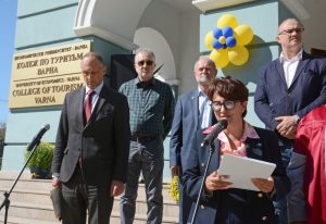 Откриха новата академична година в Колежа по туризъм във Варна